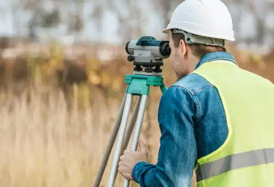 Travaux de topographie : quand faire appel à un professionnel ?